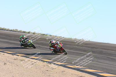 media/Nov-17-2024-CVMA (Sun) [[1fec520723]]/Race 11-Amateur Supersport Open/